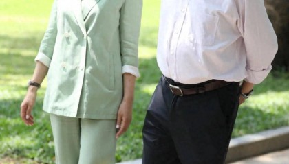 70岁顶流数学家张益唐回国：曾在快餐厅当会计，58岁“封神”