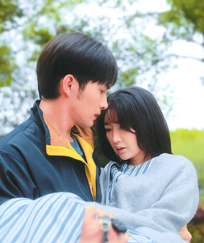 职场霸凌、被XQ、不幸的原生家庭···毛晓彤赋予了叶思北重生的力量！